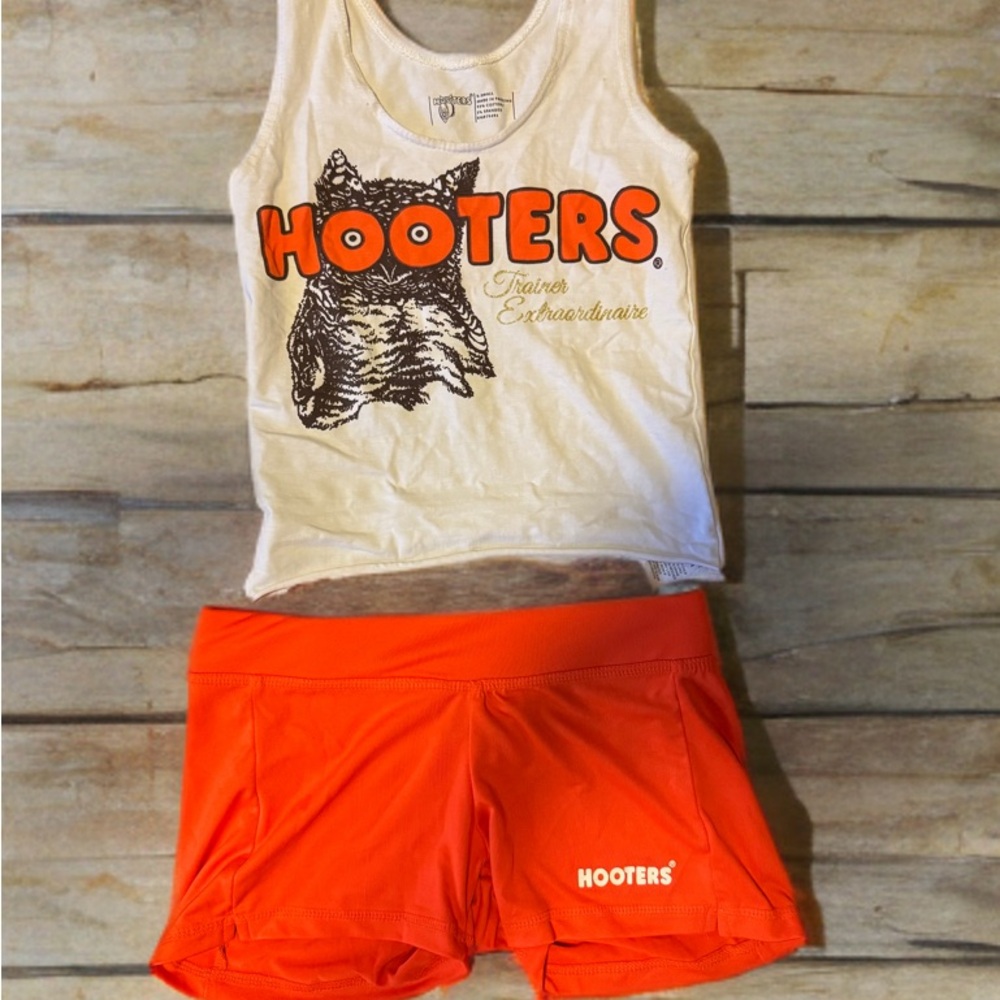 Hooters Cream Tank and Orange Shorts Set